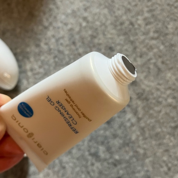 NIB - Clarisonic Smart Profile (w/ Uplift) - Picture 6 of 10